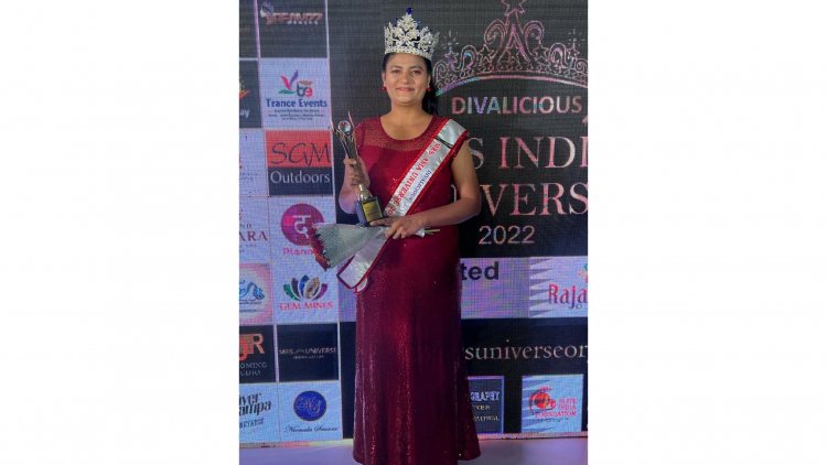 Dr. Thejo Kumari Amudala: winner of Mrs. Asia Universe Winner 2021-2022