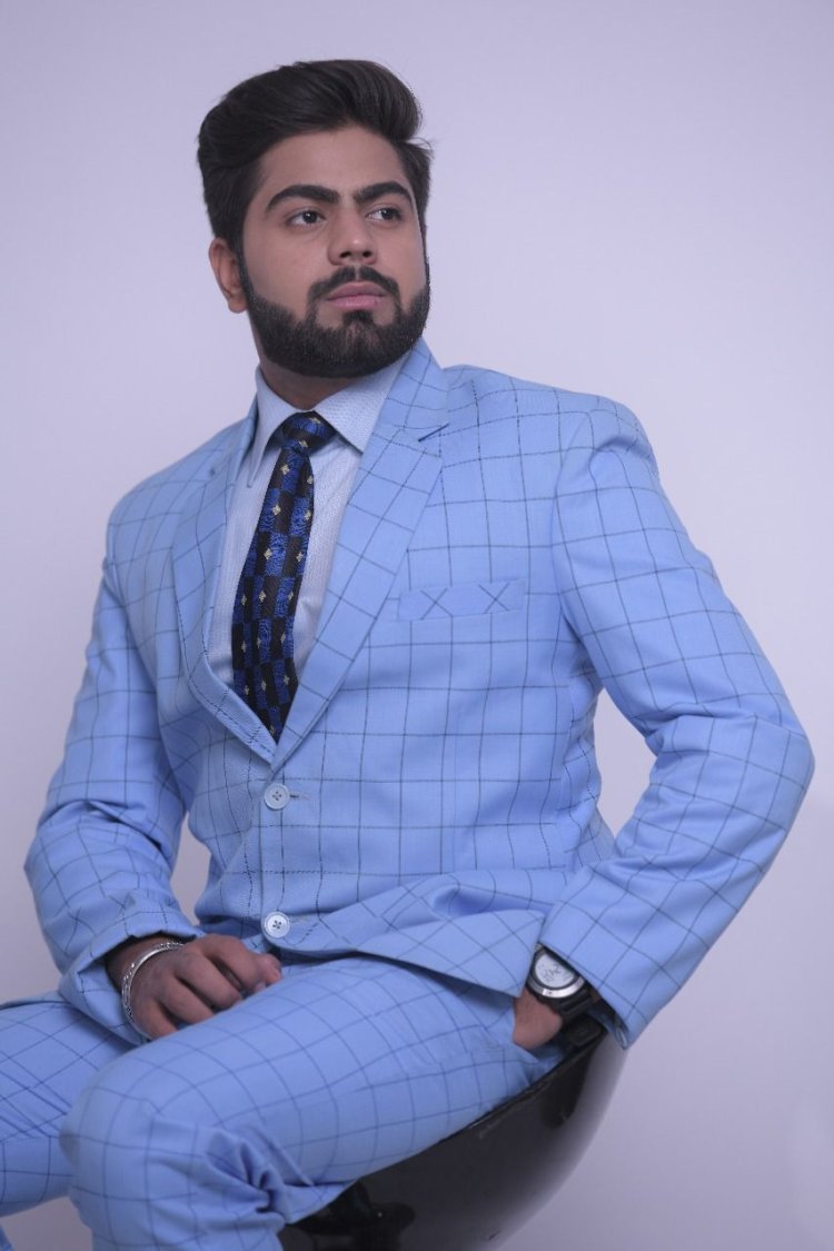 Mohit Gandhi: A Visionary Entrepreneur, Artist, and Philanthropist Making Waves Across India