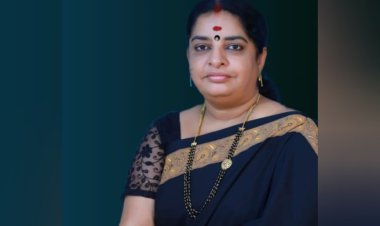 INCENTIVE FOSTER FOUNDATION presents the ‘Best Personality Award’ to DR. RAJANI SREE RAJENDRAN