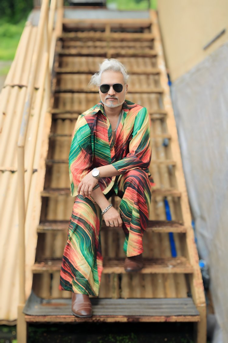 Hemant Sarolkar: When Societal Dogma Meets a Maverick.